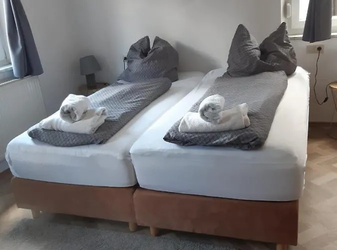 Гостевой дом Weingut Und Gaestehaus Vongerichten 3*